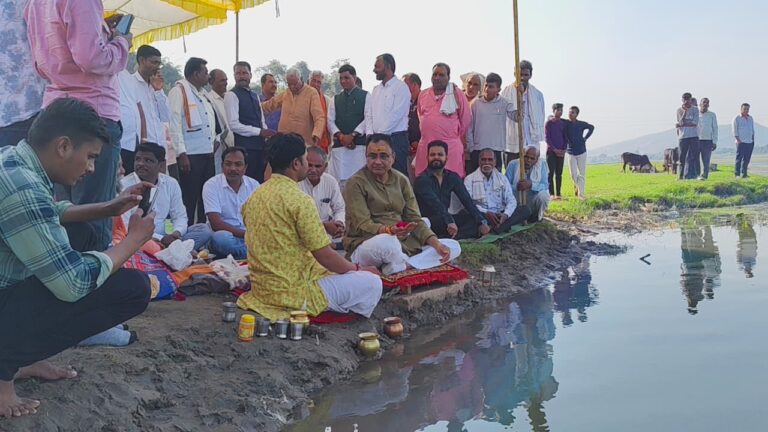 ग्राम रंढ़ाल में 25 लाख रुपए से बनेगा घाट, विधायक डॉ. शर्मा ने किया भूमि पूजन