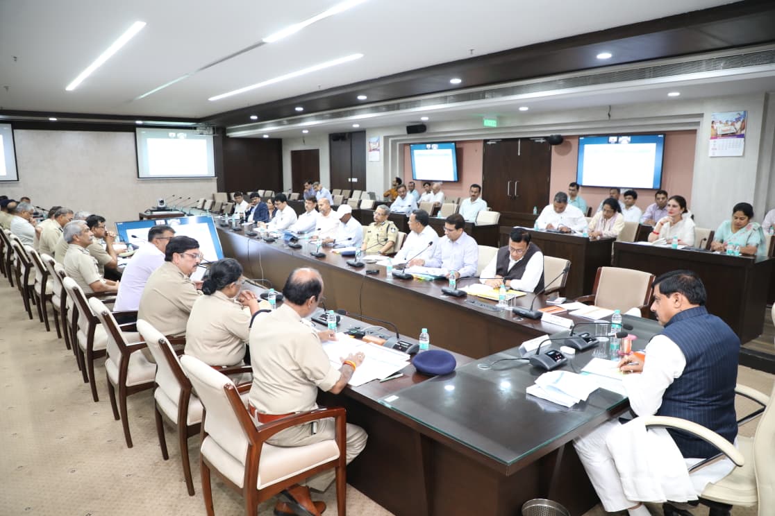 पुलिस ने संदिग्ध व्यक्ति को समय रहते दबोचा-मुख्यमंत्री