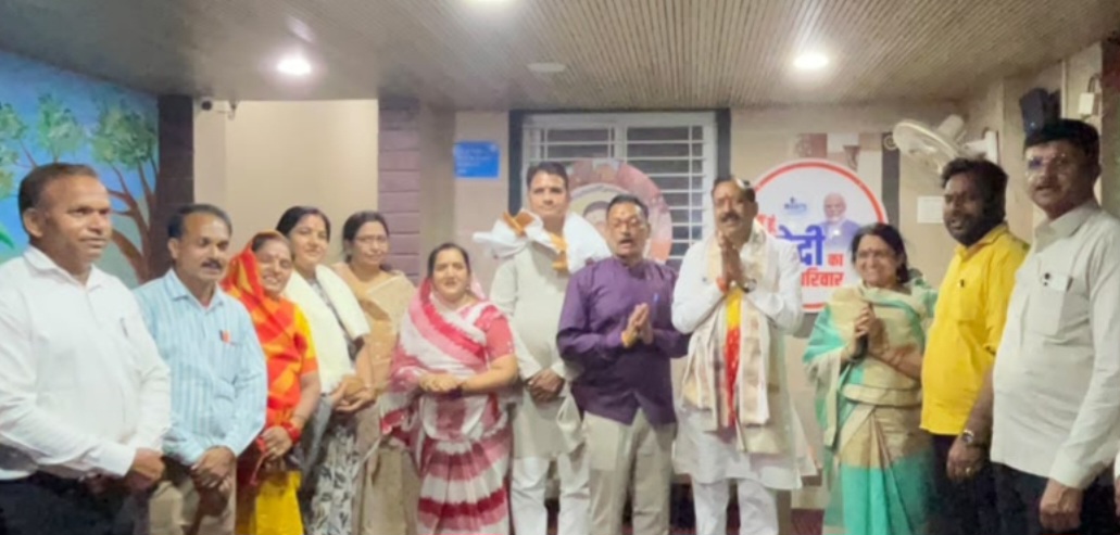 महेंद्र यादव प्रशासक मध्यप्रदेश अपेक्स बैंक महेंद्र यादव का किया भव्य स्वागत