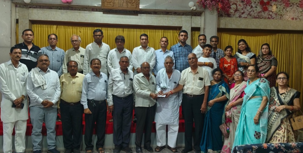 कड़ा माणिकपुरी जिझौतिया ब्राह्मण समाज आपदा अक्षय कोष प्रबंधन की बैठक सम्पन्न