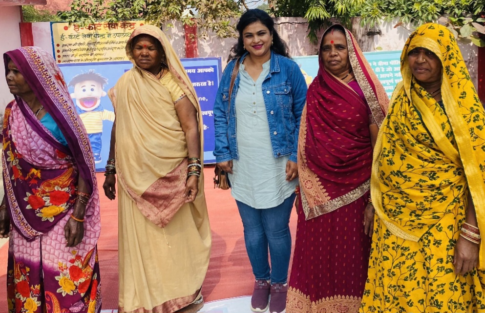 चुनावी संदेश को लेकर सारिका मतदाताओं को किया जागरूक, सारिका ने जगाई चुनावी अलख, मतदाताओं को किया जागरूक, मतदाता सूची में नाम जुड़वाने कल 25 जून दोपहर 3 बजे तक मौका – सारिका