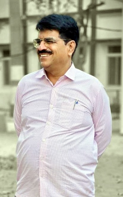 मुख्य नगर पालिका अधिकारी पद पर पदोन्नत हुए श्री रघुवंशी