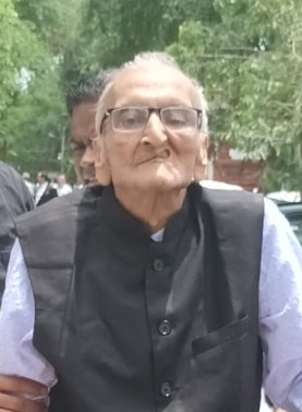 वरिष्ठ अधिवक्ता एस एस ठाकुर का निधन, शोक की लहर