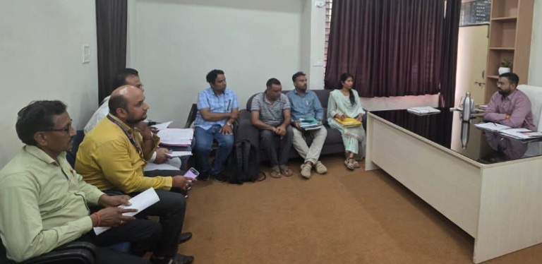 नर्मदापुरम-टिमरनी मार्ग परियोजना के भू-अर्जन कार्यों में तेजी लाने के निर्देश, एसडीएम सिवनी मालवा ने राजस्व अमले को समयसीमा में कार्रवाई पूरी करने के दिए सख्त निर्देश