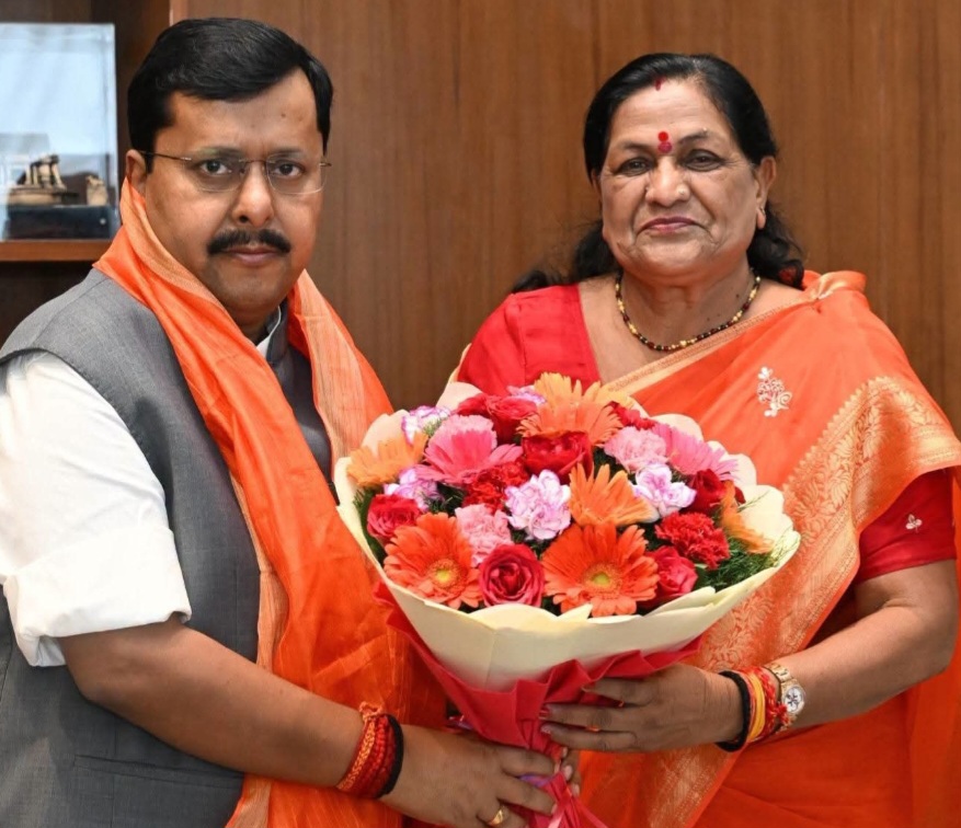 भाजपा के राष्ट्रीय अध्यक्ष नितिन नवीन से राज्यसभा सांसद माया नारोलिया की शिष्टाचार भेंट