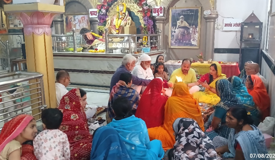 शिर्डी साईं मंदिर, रसूलिया में सावन मास में “शिव साईं दिव्य अभिषेक” का भव्य आयोजन संपन्न
