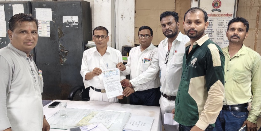 भोपाल मंडल के सभी शाखाओं को 80% सदस्यता हेतु फार्म भरवाये , अन्य समस्या हेतु सौपे ज्ञापन