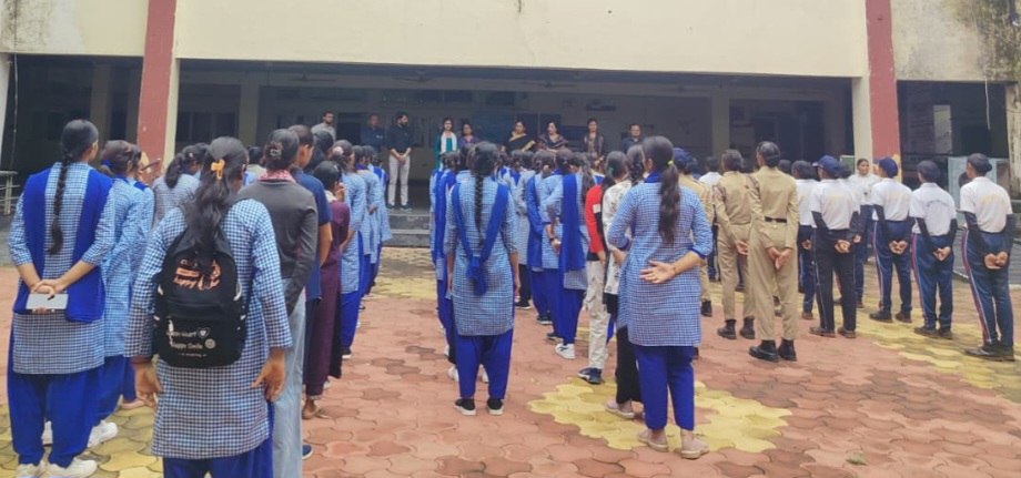 कारगिल विजय दिवस कार्यक्रम श्रृंखला का समापन, छात्राओं ने लिया राष्ट्रीय एकता एवं अखंडता का संकल्प