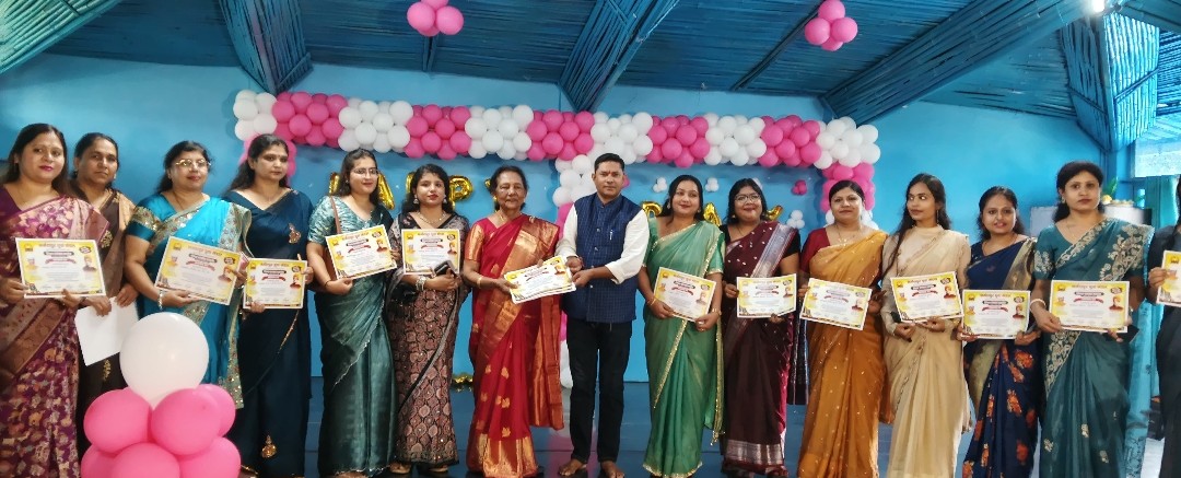 शिक्षक समाज के निर्माण, संस्कार और भविष्य देने में निभाते हैं सबसे महत्वपूर्ण भूमिका