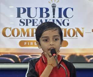बच्चों की अभिव्यक्ति और आत्मविश्वास का मंच बना पब्लिक स्पीकिंग कॉम्पिटिशन, हर वर्ष की तरह इस वर्ष भी पब्लिक स्पीकिंग कॉम्पिटिशन का आयोजन, प्रथम चरण में शत-प्रतिशत विद्यार्थियों ने दी प्रभावशाली प्रस्तुतियां
