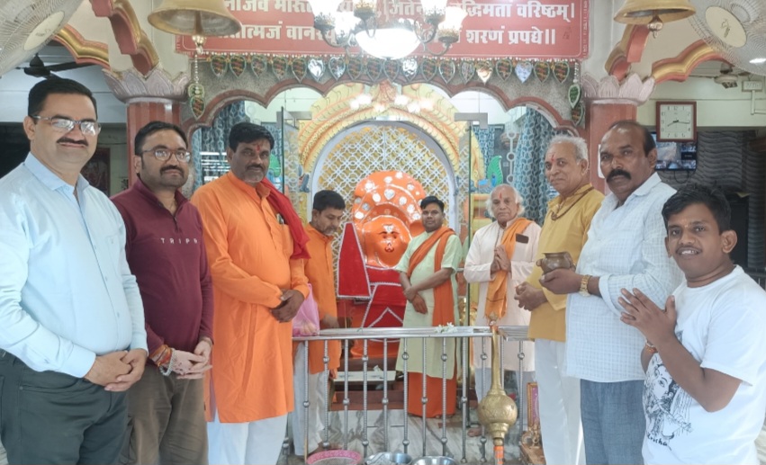 शहर में गूंजा जय श्रीराम – राम फेरी ने मनाया 15वां स्थापना दिवस, बुजुर्गों का किया सम्मान