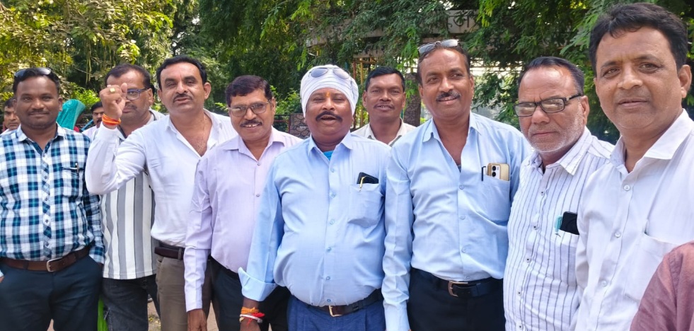 शिक्षक संयुक्त मोर्चा द्वारा राजधानी भोपाल में नर्मदापुरम संभाग एवं भोपाल संभाग के सभी के सभीं जिलो द्वारा टी ई टी के विरोध में धरना प्रदर्शन
