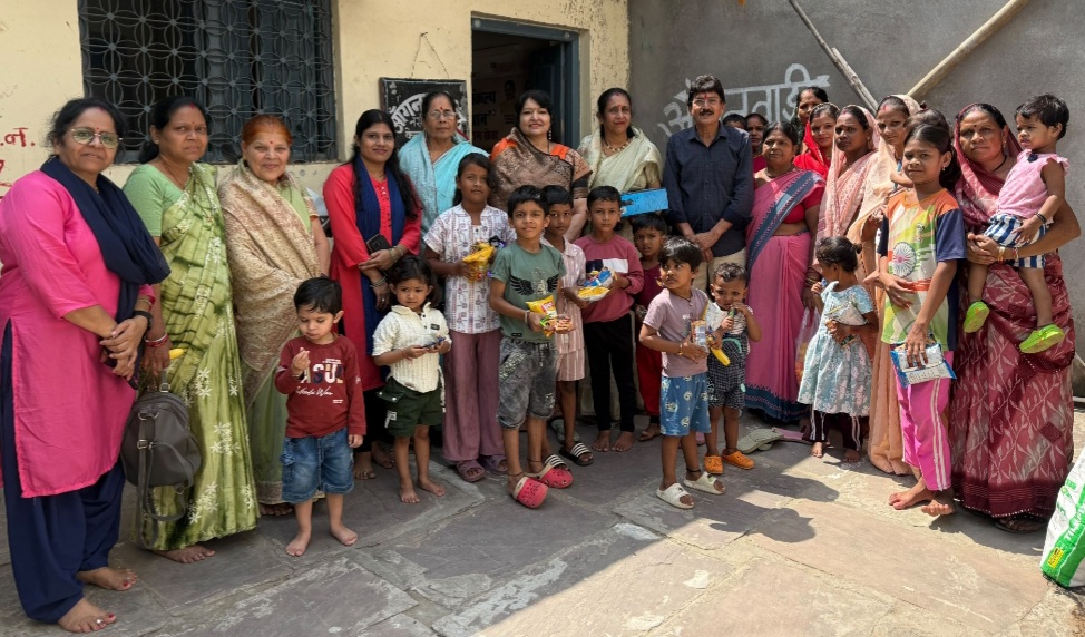“सेवा संकल्प अभियान“ के अंतर्गत आंगन मिलन सेवा के तहत संयोजक द्दारा कार्यक्रम का आयोजन