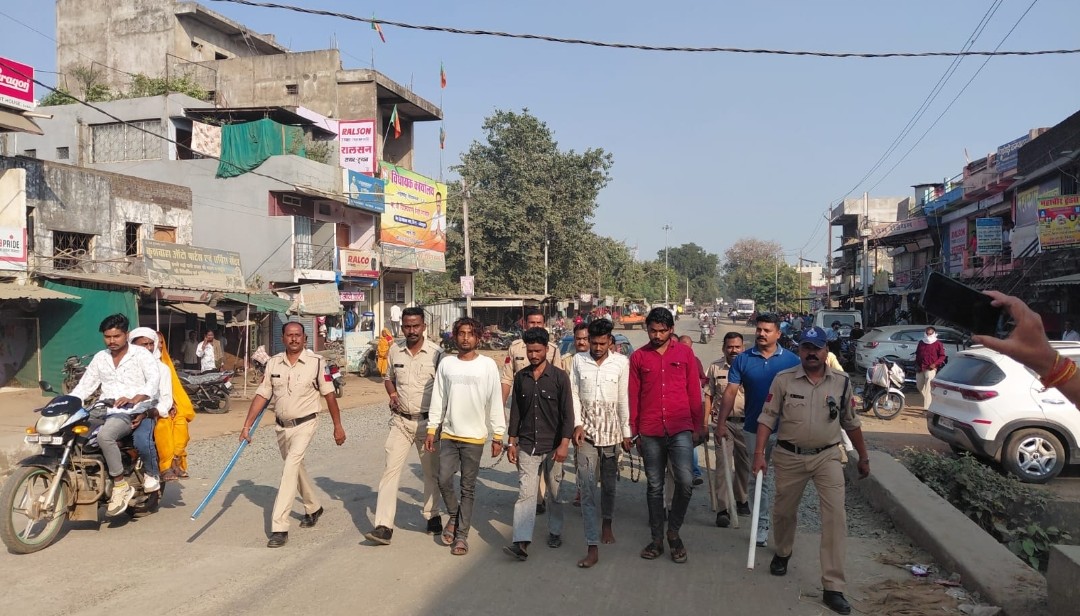 चाकूबाजी कर हत्या के प्रयास के प्रकरण में 4 आरोपियों को किया अरेस्ट