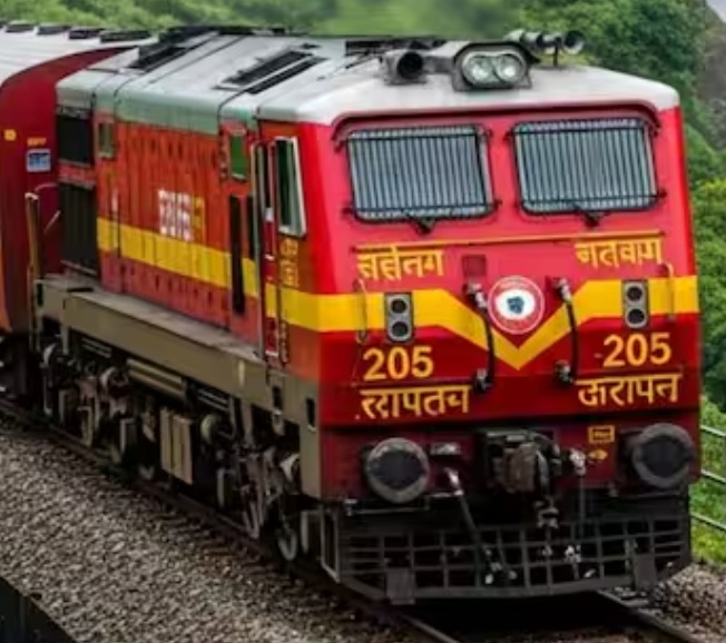 प्रयागराज से हडपसर के बीच पूजा स्पेशल ट्रेन के 05-05 फेरे चलेगी, मंडल के बीना, रानी कमलापति एवं इटारसी स्टेशनों के यात्रियों को मिलेगी सुविधा का लाभ