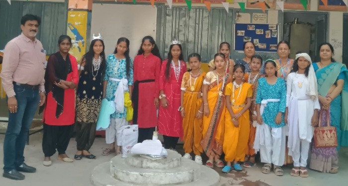 शा. पीएम श्री हाई स्कूल ग्वालटोली की छात्राओ ने जिला स्तर पर प्रथम स्थान प्राप्त किया