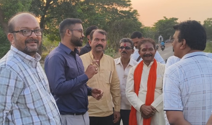 रावण दहन को लेकर प्रशासन आयोजन समिति ने किया दशहरा ग्राउंड का निरीक्षण, मैदान की मरम्मत साफ सफाई परिवहन आवागमन होगी सुविधा