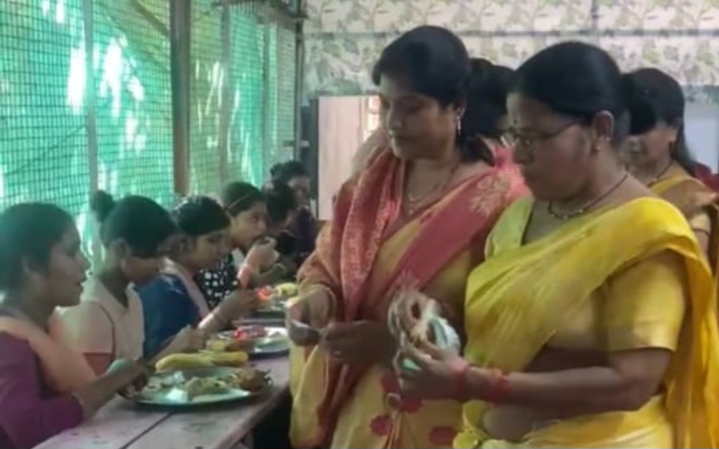 सेवा भाव समिति द्वारा नवरात्रि कन्या पूजन एवं सेवा कार्य संपन्न