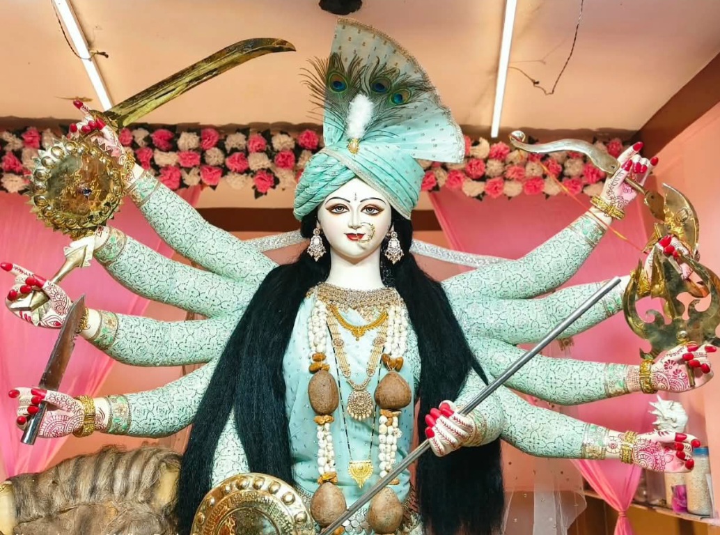 रसूलिया की महारानी: पांच दशक से अटूट आस्था, पीढ़ियों से चली आ रही मां दुर्गा की आराधना, फौजदार पेट्रोल पंप के सामने विराजती हैं रसूलिया की महारानी, नवरात्र में धार्मिक परंपरा और सामाजिक एकता की दिखती है अनूठी मिसाल