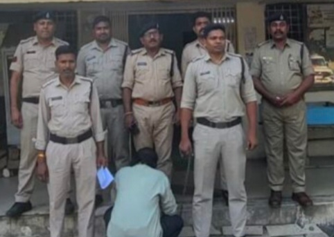 बुधनी पुलिस ने हत्या के प्रयास के आरोपी को 8 घंटे के भीतर किया गिरफ्तार, आपसी विवाद के चलते चाकू से किया था जानलेवा हमला